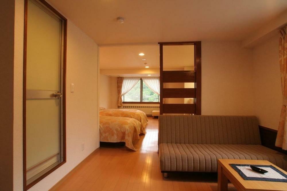 Kidoike Onsen Hotel Yamanouchi  Dış mekan fotoğraf